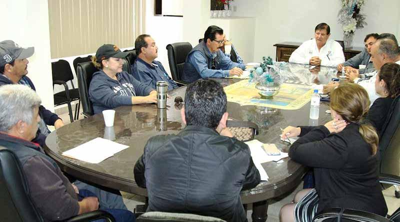 2da. Reunión para la organización de los festejos de la conmemoración del centenario de la Constitución Política 2da. Reunión para la organización de los festejos de la conmemoración del centenario de la Constitución Política