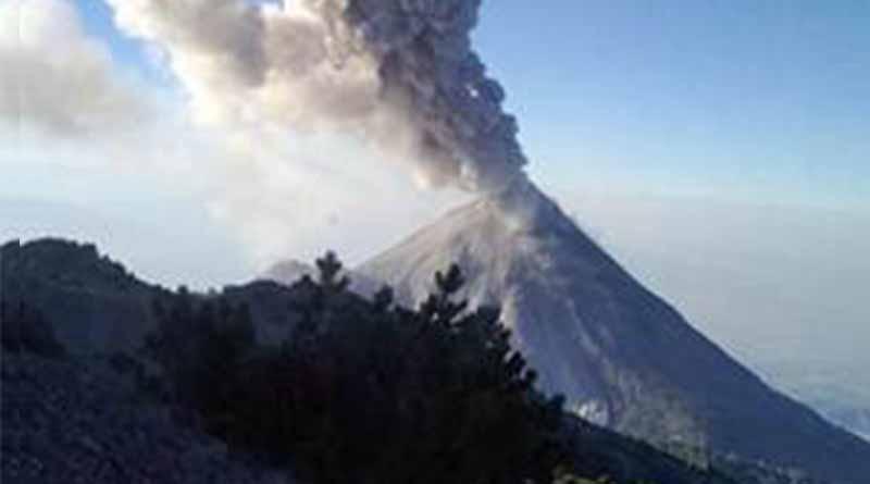 Autoridades atentas por actividad del volcán de Colima: Osorio Chong Autoridades atentas por actividad del volcán de Colima: Osorio Chong