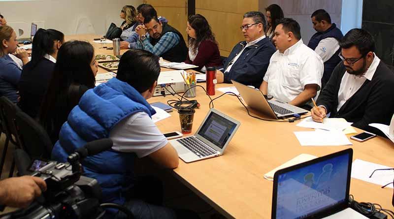 Capacitan a Servidores Públicos sobre el artículo 76 de la Ley De Transparencia Capacitan a Servidores Públicos sobre el artículo 76 de la Ley De Transparencia