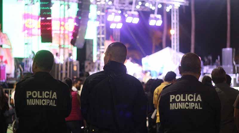 Sin incidentes transcurre el primer día de carnaval La Paz Sin incidentes transcurre el primer día de carnaval La Paz