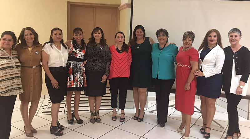 Legisladores locales respaldarán en su momento a connacionales que sean deportados: Dip. Patricia Ramírez Gutiérrez Legisladores locales respaldarán en su momento a connacionales que sean deportados: Dip. Patricia Ramírez Gutiérrez
