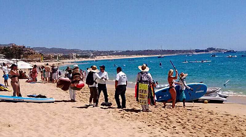 Garantiza Gobierno de Los Cabos presencia permantente y supervisión de venta de todo tipo de alimento y artículos, en área de playas Garantiza Gobierno de Los Cabos presencia permantente y supervisión de venta de todo tipo de alimento y artículos, en área de playas