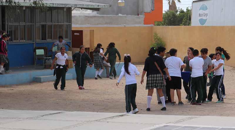 Disfrutarán de periodo vacacional de semana mayor más de 147 mil estudiantes de nivel básico Disfrutarán de periodo vacacional de semana mayor más de 147 mil estudiantes de nivel básico
