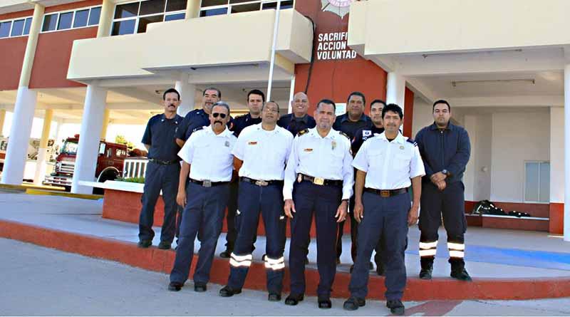 Bomberos de La Paz, listos para operativo de Semana Santa Bomberos de La Paz, listos para operativo de Semana Santa