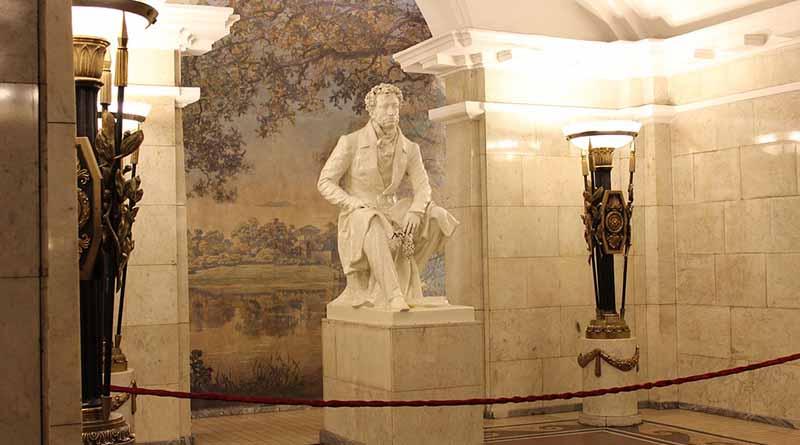 Posible atentado terrorista en metro de San Petersburgo causa 10 muertos Posible atentado terrorista en metro de San Petersburgo causa 10 muertos
