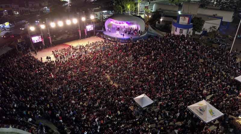 FESTEJO DIA DE LAS MADRE SISTEMA DIF LOS CABOS PRESENTACION MARISELA Regala DIF Los Cabos noche mágica a madres del municipio con presentación de Marisela
