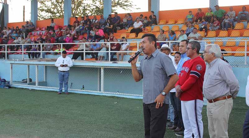 INAUGURACION Se inauguró el Cuadrangular de Softbol Femenil en La Paz