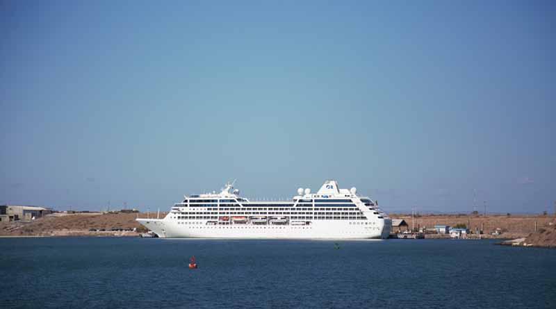 Pacific Princess (2) baja Recibe puerto de Pichilingue crucero Pacific Princess