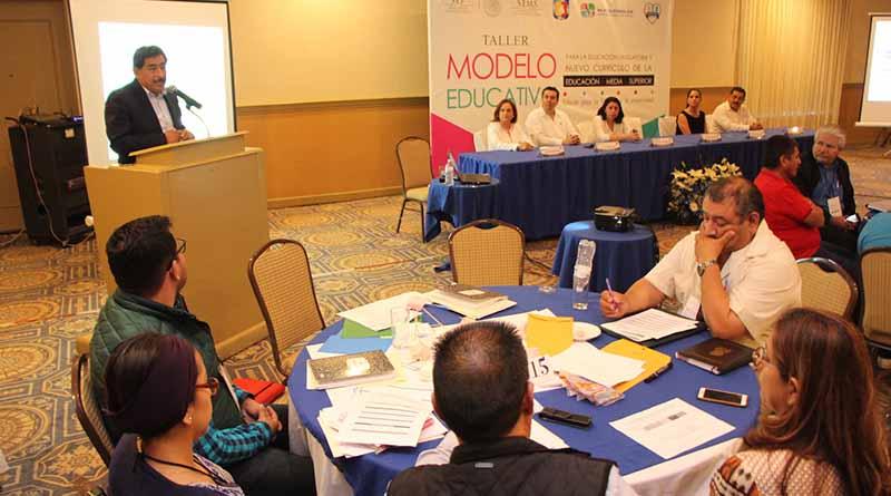 Docentes de educación media superior reciben capacitación sobre el nuevo modelo educativo: SEP Docentes de educación media superior reciben capacitación sobre el nuevo modelo educativo: SEP