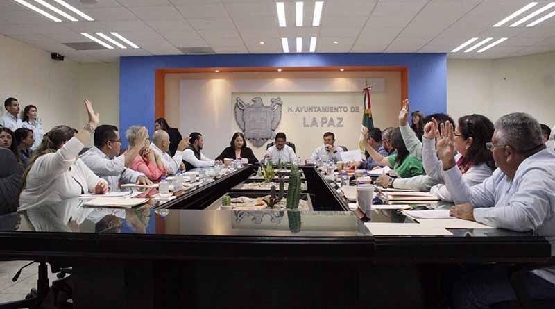 Aprueba Cabildo de La Paz la realización de un estudio para determinar la factibilidad del aumento de tarifas del transporte público Aprueba Cabildo de La Paz la realización de un estudio para determinar la factibilidad del aumento de tarifas del transporte público