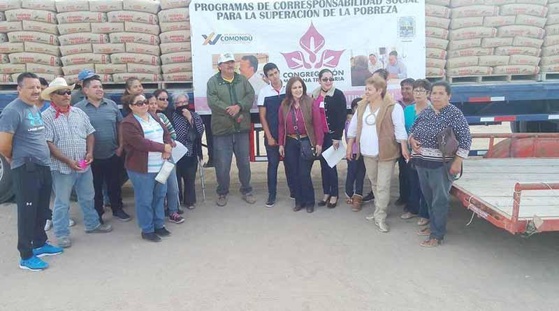 Entrega Ayuntamiento 64 Toneladas de Cemento Subsidiado a Habitantes de Cd. Insurgentes Entrega Ayuntamiento 64 Toneladas de Cemento Subsidiado a Habitantes de Cd. Insurgentes
