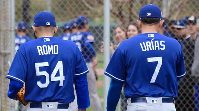 Destacan mexicanos Romo y González en triunfo de Dodgers en Grandes Ligas Destacan mexicanos Romo y González en triunfo de Dodgers en Grandes Ligas
