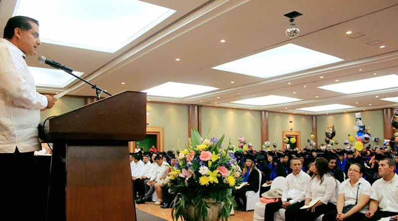 Ayuntamiento de los Cabos presentes en la graduación de 246 jóvenes del Cecyte 04 en SJC Ayuntamiento de los Cabos presentes en la graduación de 246 jóvenes del Cecyte 04 en SJC