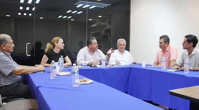 Vinculan a productores primarios con comercializadores del Sur del Estado Vinculan a productores primarios con comercializadores del Sur del Estado