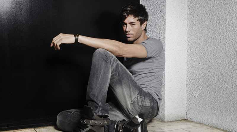 enrique-iglesias-01-cover-2014-billboard-650 Enrique Iglesias estrena versión en inglés de su éxito "Súbeme la radio"