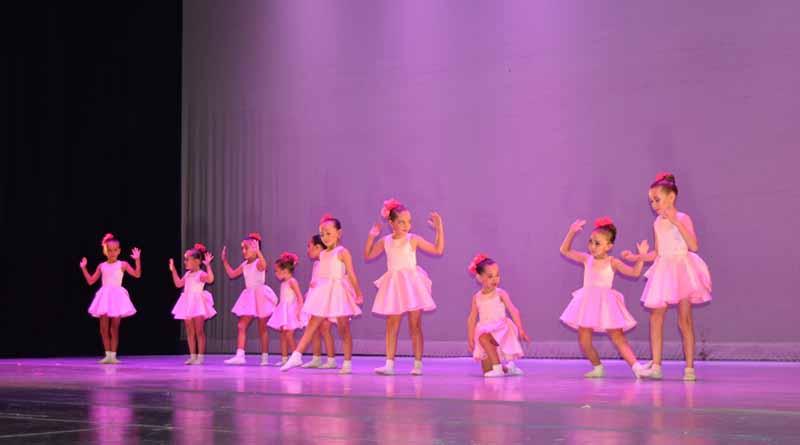 redautirmso Red Autismo AC presentó exitosamente "Magia" espectáculo de danza, teatro, circo a beneficio de la institución