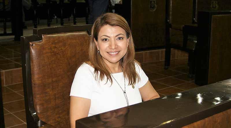 El Centro Estatal de Oncología se habilitará con tecnología de punta.- Dip. Guadalupe Saldaña El Centro Estatal de Oncología se habilitará con tecnología de punta.- Dip. Guadalupe Saldaña