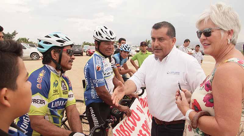 Gobierno Municipal respalda a grupo de ciclistas bmx para obtener espacio de práctica Gobierno Municipal respalda a grupo de Ciclistas BMX para obtener espacio de práctica