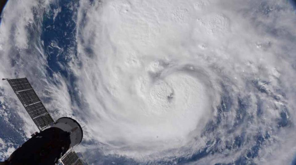huracan-harvey-desde-el-espacio Persiste amenaza en Texas tras paso de huracán Harvey