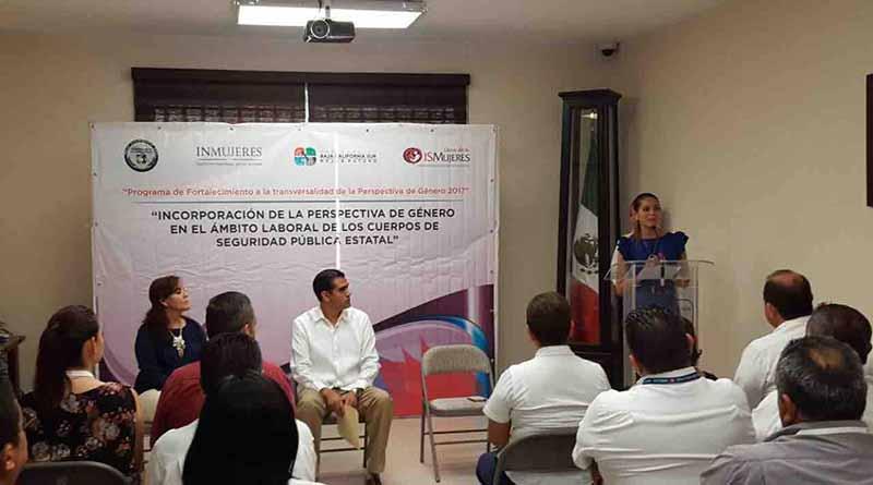 Capacita ISMUJERES en materia de perspectiva de género a ministerios publicos Capacita ISMUJERES en materia de perspectiva de género a ministerios públicos