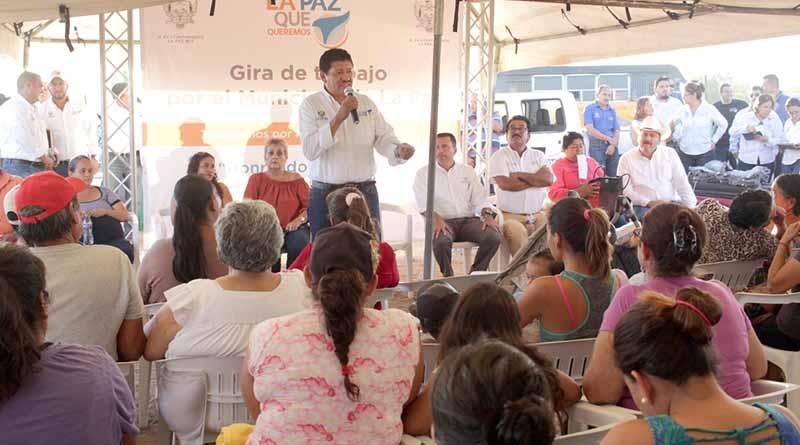 Habitantes de la colonia La Pitahaya se benefician con acciones sociales y rehabilitación del parque público Habitantes de la colonia La Pitahaya se benefician con acciones sociales y rehabilitación del parque público