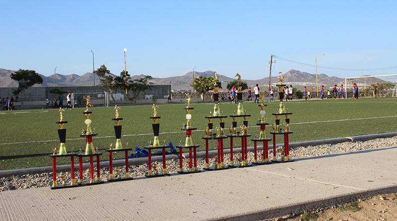 Se invita a la comunidad deportista a la Copa “Fútbol rápido Los Cabos 2017” Se invita a la comunidad deportista a la Copa “Fútbol rápido Los Cabos 2017”