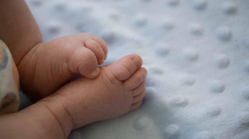 IE339-013 Detienen en Alemania a hombre que amenazó con envenenar comida de bebé
