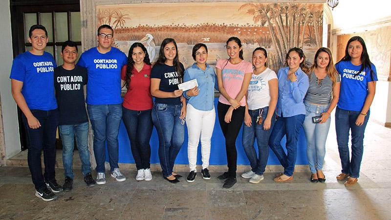 Entrega Gobierno Municipal apoyos a estudiantes de contaduría de ITES Los Cabos Entrega Gobierno Municipal apoyos a estudiantes de contaduría de ITES Los Cabos