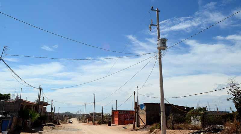 Se avanza en la ampliación e introducción de energía eléctrica en colonias populares de CSL Se avanza en la ampliación e introducción de energía eléctrica en colonias populares de CSL