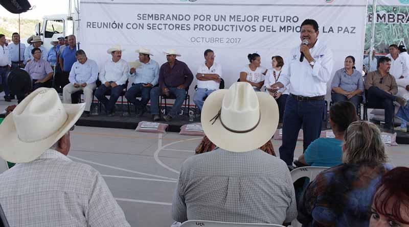 Alcalde Francisco Pelayo Inicia Gira de Trabajo por los 5 Ejidos Ley federal de Aguas Alcalde Francisco Pelayo Inicia Gira de Trabajo por los 5 Ejidos Ley federal de Aguas