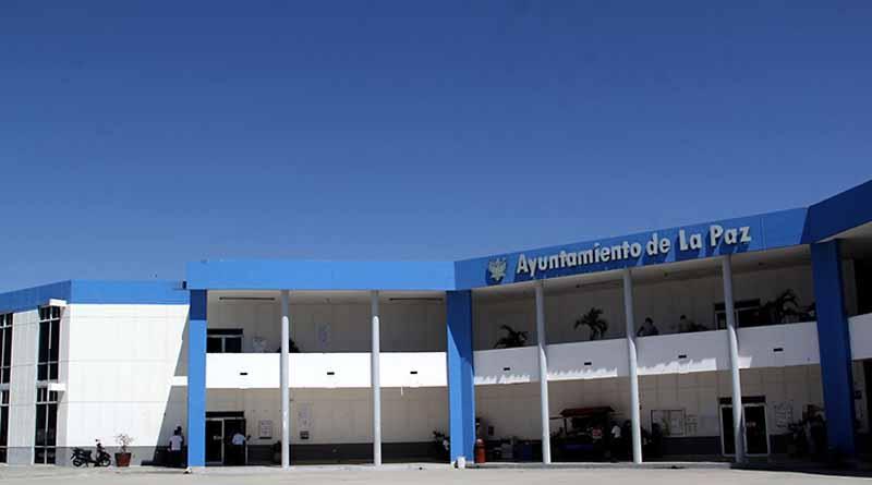 Ayuntamiento de La Paz cumple en tiempo y forma aguinaldo a trabajadores Ayuntamiento de La Paz cumple en tiempo y forma aguinaldo a trabajadores