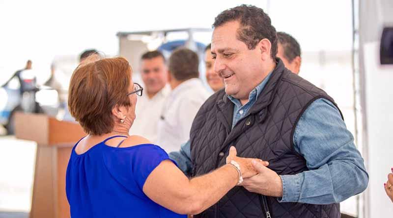 Principal Creemos en el trabajo y desarrollo de nuestros productores: CMD