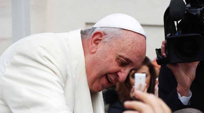 El Vaticano aclara que el Papa Francisco no usa WhatsApp El Vaticano aclara que el Papa Francisco no usa WhatsApp