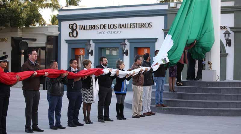 Biblioteca Pablo L. Martínez encabeza acto cívico Biblioteca Pablo L. Martínez encabeza acto cívico
