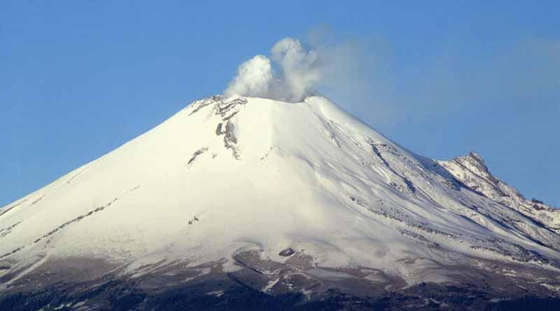 Popocatépetl amanece cubierto de nieve Popocatépetl amanece cubierto de nieve