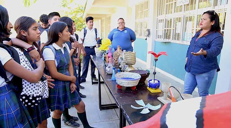 ZOFEMAT lleva talleres a instituciones educativas de Los Cabos ZOFEMAT lleva talleres a Instituciones Educativas de Los Cabos