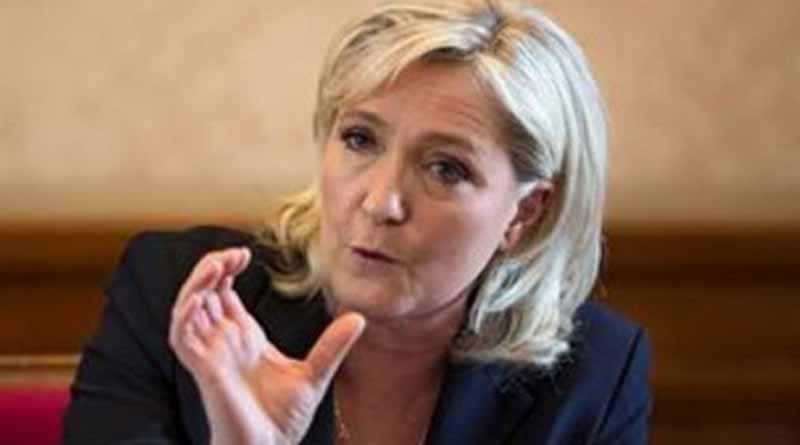Le Pen inculpada por publicar fotos de ejecuciones del Estado Islámico Le Pen inculpada por publicar fotos de ejecuciones del Estado Islámico