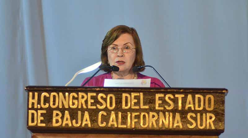 Diputada Diana Von Borstel solicita a la Cámara de Diputados del Congreso de la Unión se legisle acerca de “maestros sombra”. Diputada Diana Von Borstel solicita a la Cámara de Diputados del Congreso de la Unión se legisle acerca de “Maestros Sombra”.