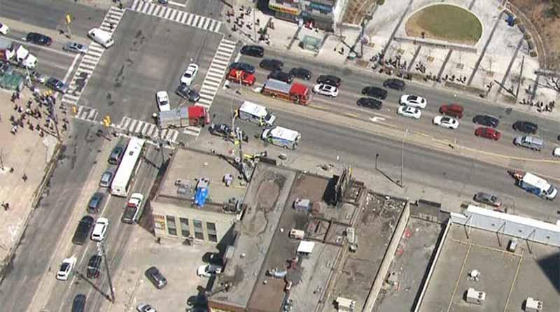 toronto Conductor atropella deliberadamente a 10 personas en Toronto