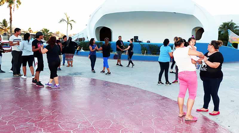 Realiza ICA Los Cabos, “Tardes de Danzón” en La Plaza León Cota Collins Realiza ICA Los Cabos, “Tardes de Danzón” en La Plaza León Cota Collins