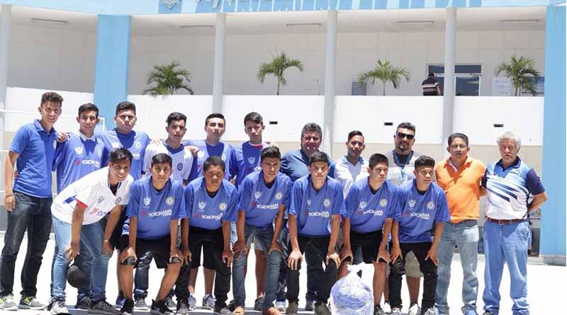 Asiste La Paz al Estatal de Futbol “Benito Juárez” en Santa Rosalía Asiste La Paz al Estatal de Futbol “Benito Juárez” en Santa Rosalía