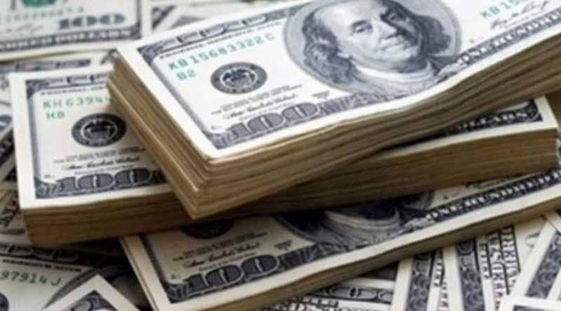 dolares Datos económicos de EUA afectan mercado cambiario