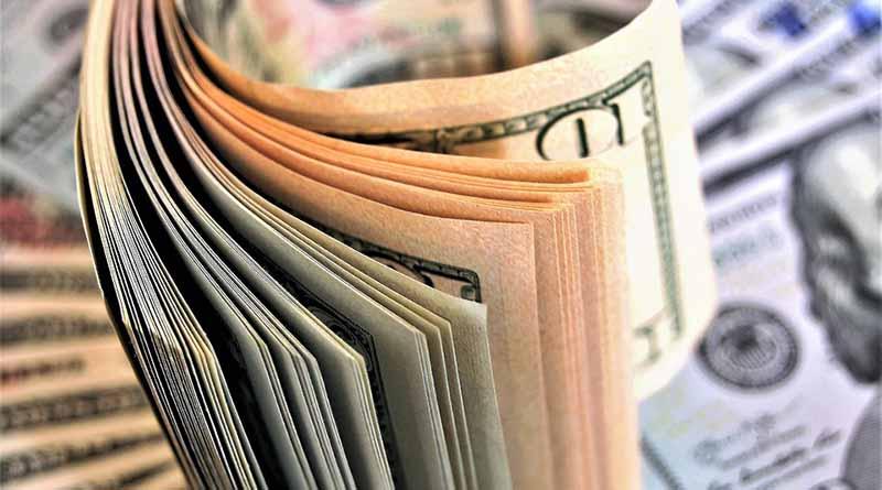 Dólar promedia 19.74 pesos a la venta en aeropuerto capitano Dólar promedia 19.74 pesos a la venta en aeropuerto capitano