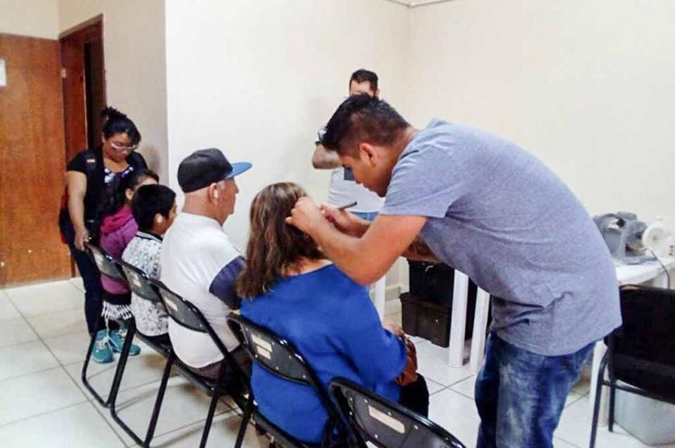 AUXILIARES AUDITIVOS MULEGÉ Otorgan apoyos a personas de la tercera edad en Mulegé