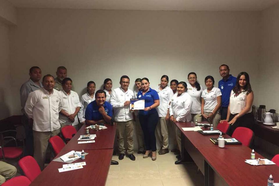 CUIDADO DE REDES DE DRENAJE. Capacitan a empleados del sector hotelero en el cuidado de redes de drenaje
