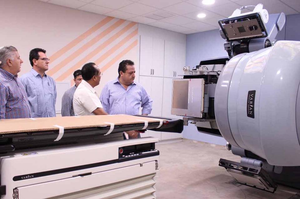 Inició el montaje del acelerador lineal en el Nuevo Centro Estatal de Oncología Inició el montaje del acelerador lineal en el Nuevo Centro Estatal de Oncología