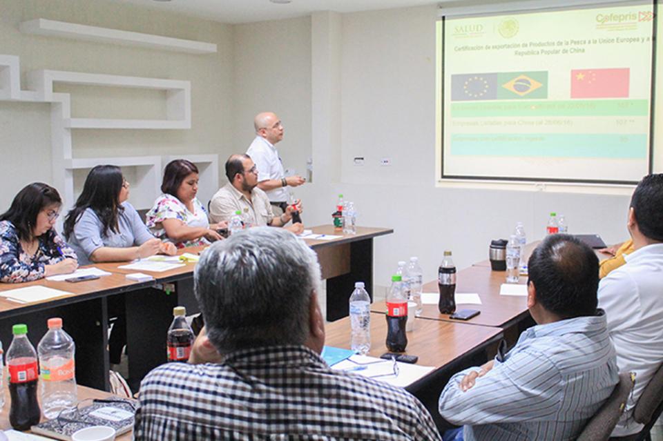 Se impartió capacitación en normas sanitaria para Plantas Pesqueras Se impartió capacitación en normas sanitaria para Plantas Pesqueras