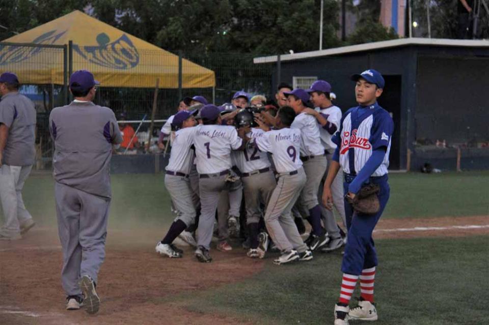 beisbol Nuevo León deja en el campo a BCS en el Nacional U12