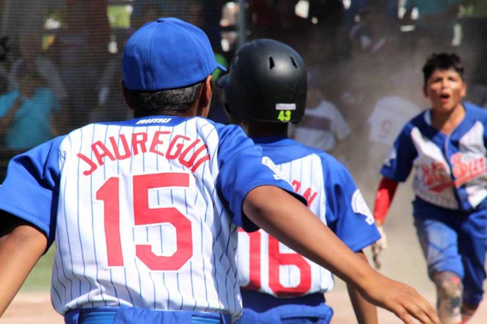 beisbolu12 Gana BCS doble juego y aspira a la final del Campeonato Nacional de Beisbol U12
