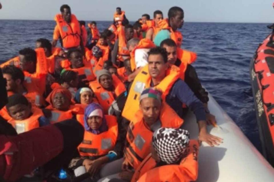 refugiados Países europeos acogerán a 447 migrantes desembarcados en Sicilia